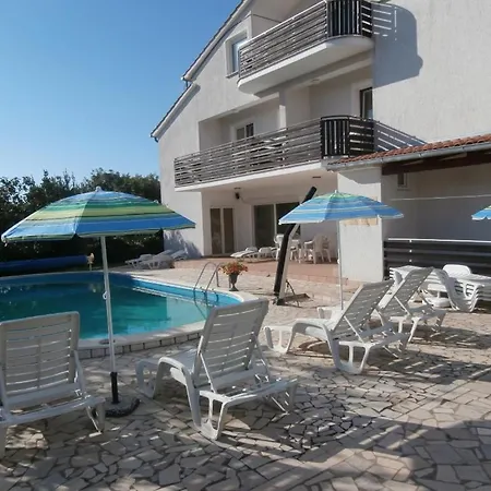 Apartman In With Balcony, Air Conditioning, Wifi 819-2
