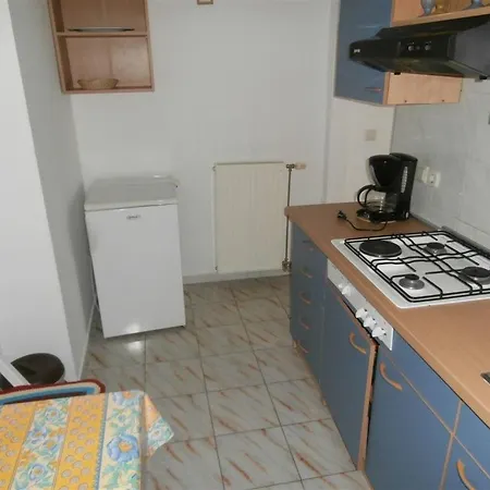 Apartmán In With Balcony, Air Conditioning, Wifi 819-2 *