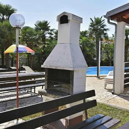In With Balcony, Air Conditioning, Wifi 819-2 Lejlighed